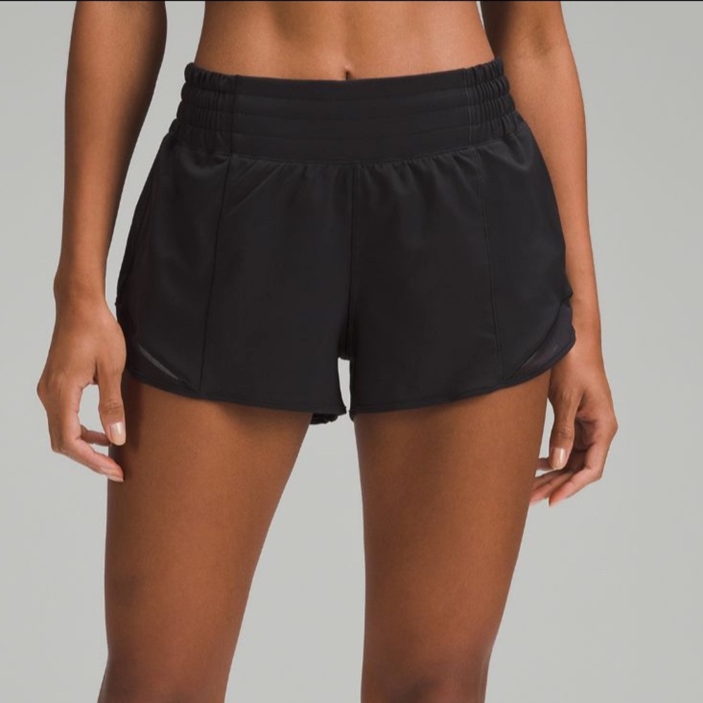 Lululemon High-Rise Hotty Hot 2.5 in. Shorts
